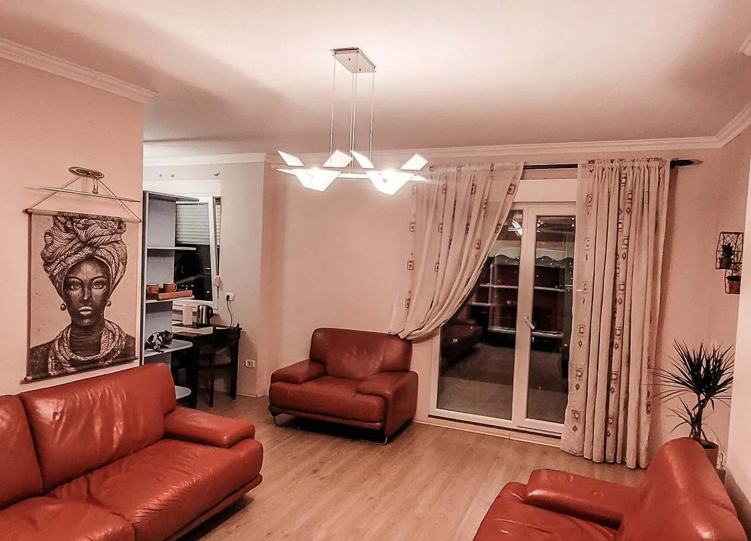 Skyline Apartments Tiran